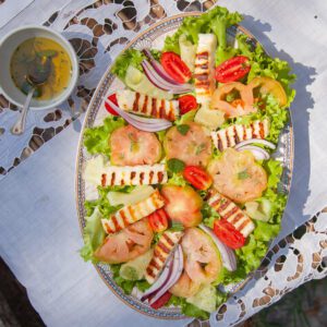 INSALATA FATTOUSH CON HALLOUMI GRIGLIATO FOTO QUADRATA