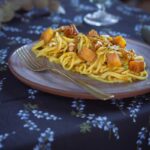 SPAGHETTI CON CREMA DI ZUCCA, ZENZERO E NOCI